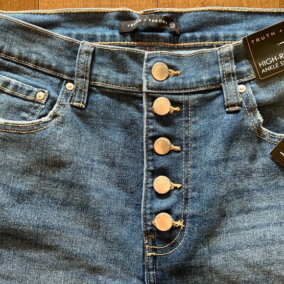 Truth + Theory Women's Med Wash High-Rise Angle Skinny Stretch Demin Jean, Sz 10 - Picture 4 of 10